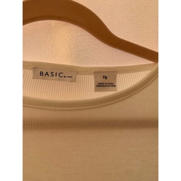Style for the Priv White Ribbed T Sz L - Picture 2 of 4